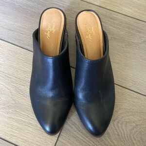 Crown Vintage Black Mules